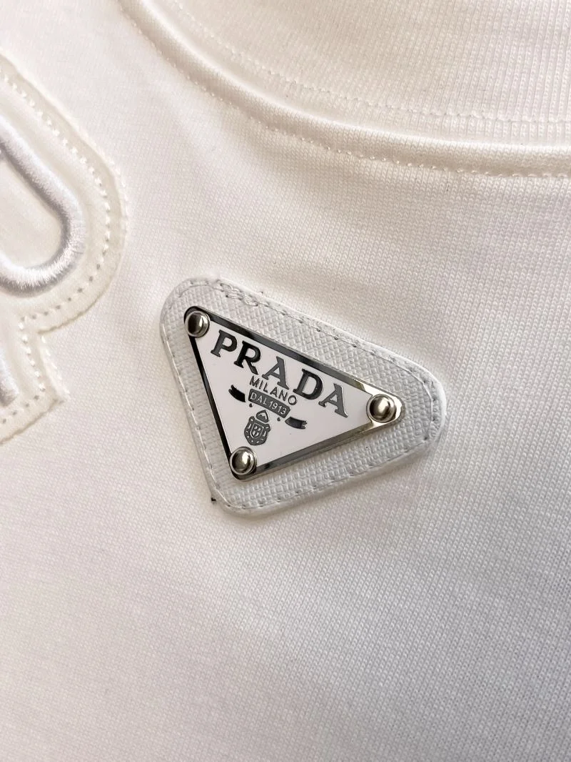 Prada T-Shirts Refined 168427