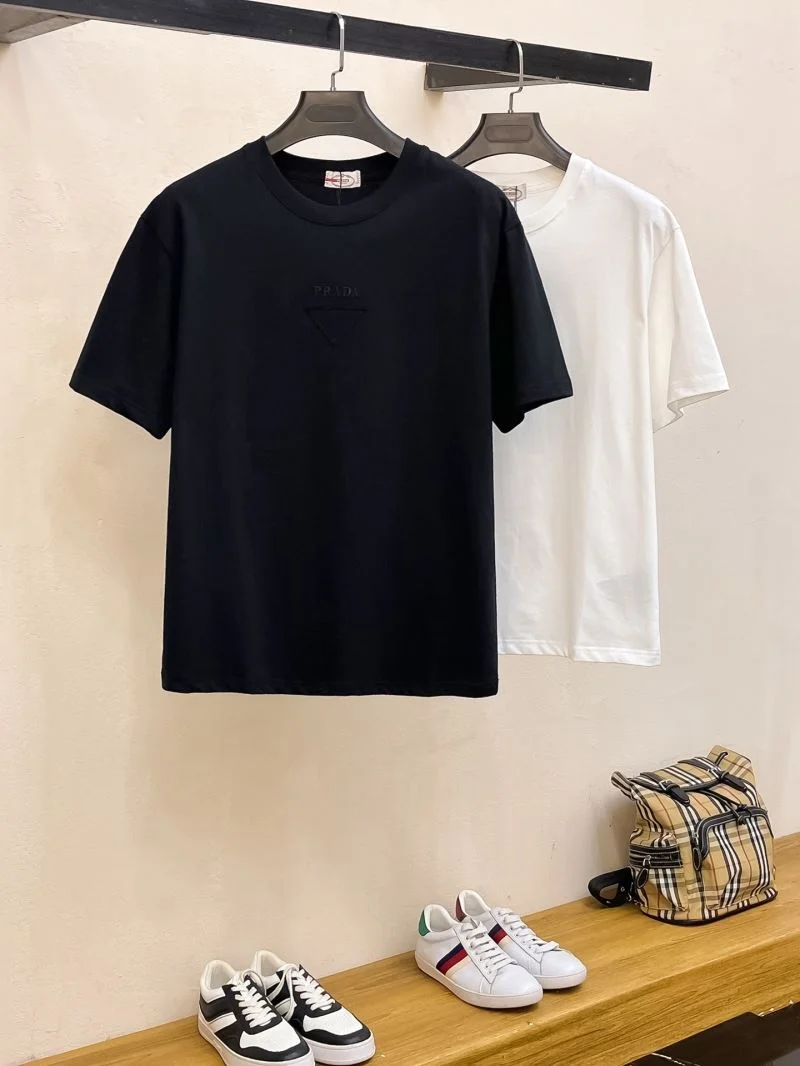 Flexible Prada T-Shirts 168479