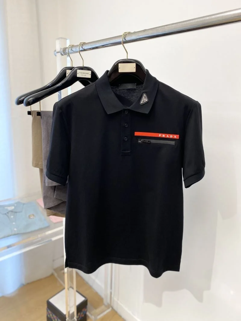 Prada T-Shirts Versatile 168439