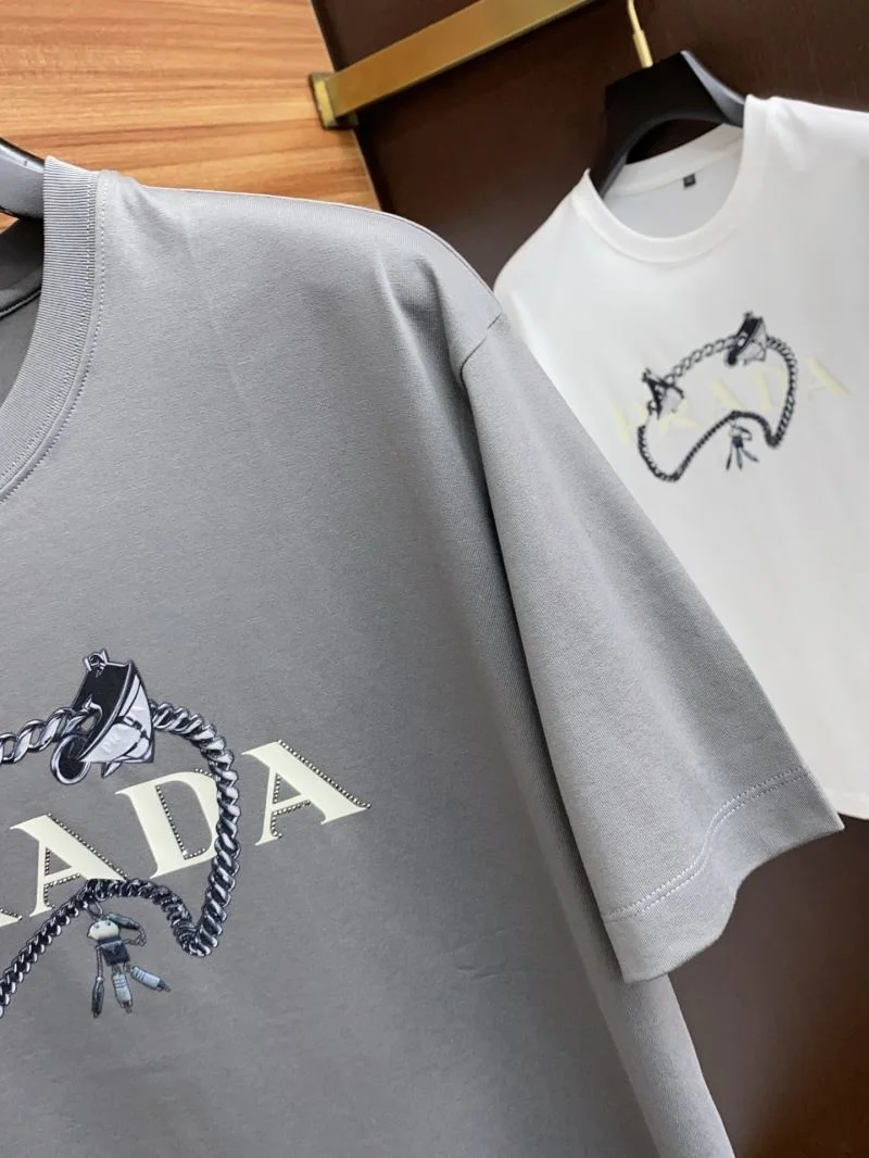 Upgraded Prada T-Shirts 168434