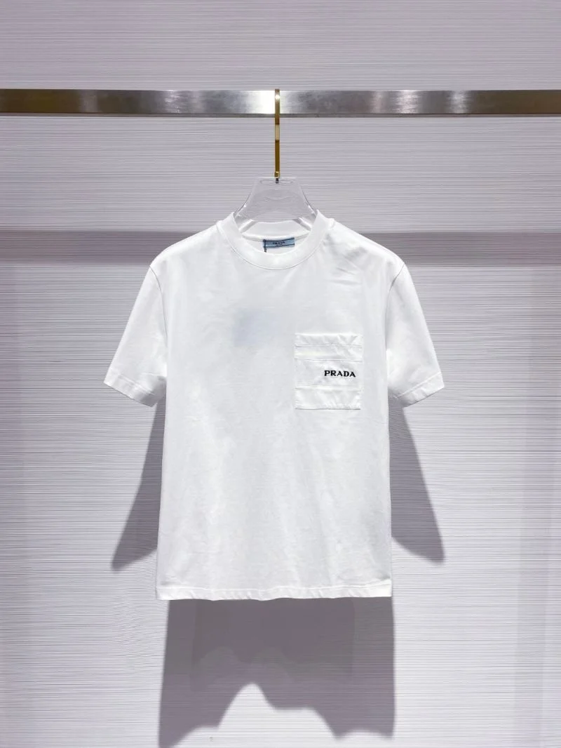 EyeCatching Prada T-Shirts 168410