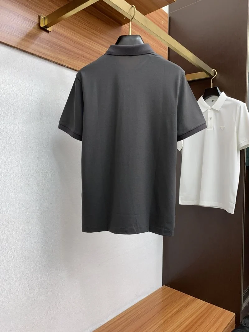 Packable Prada T-Shirts 168421