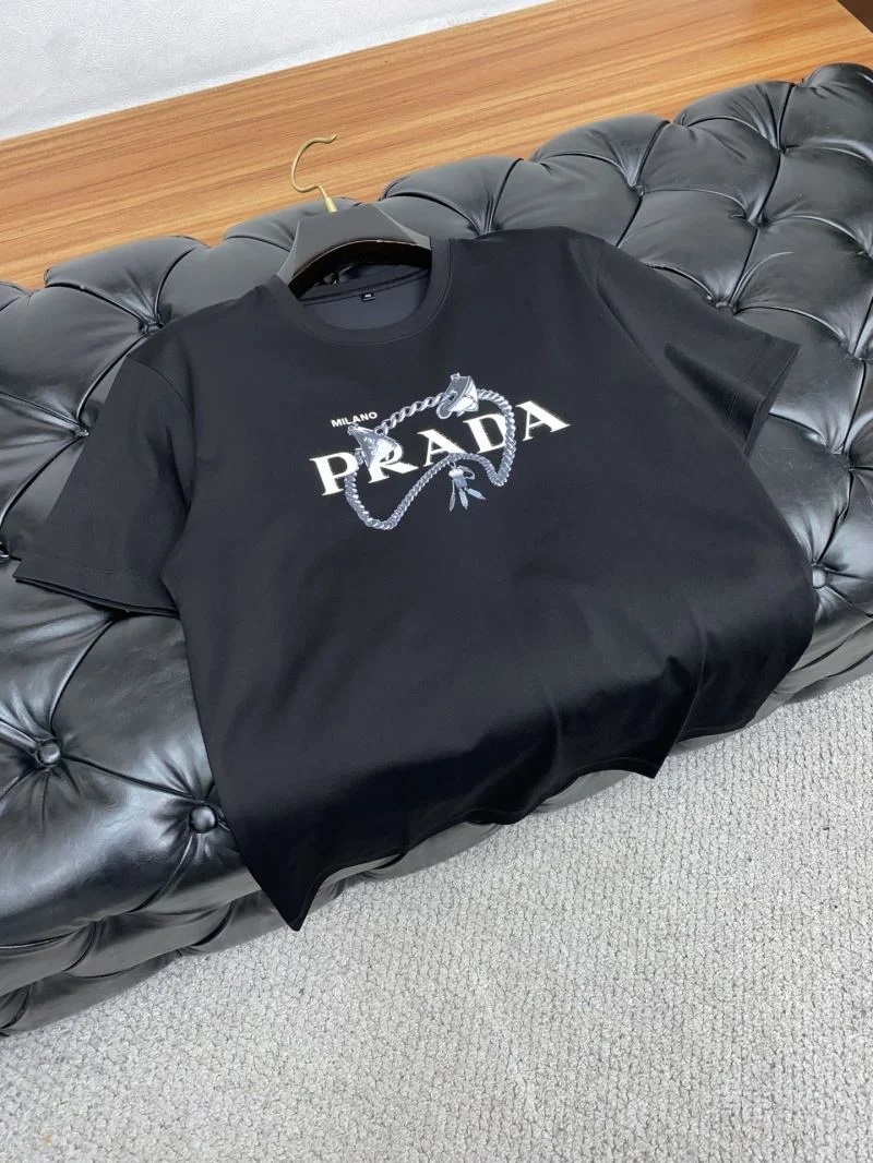 Packable Prada T-Shirts 168407