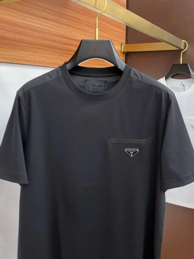 Fashionable Prada T-Shirts 168392