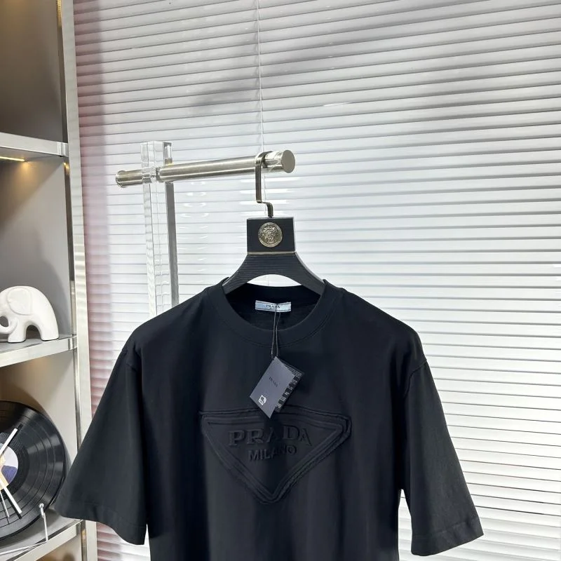 Prada T-Shirts WellDesigned 168386