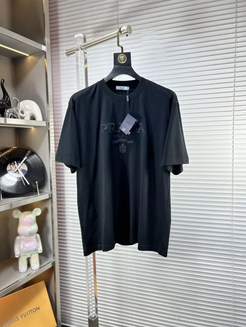 Efficient Prada T-Shirts 168402