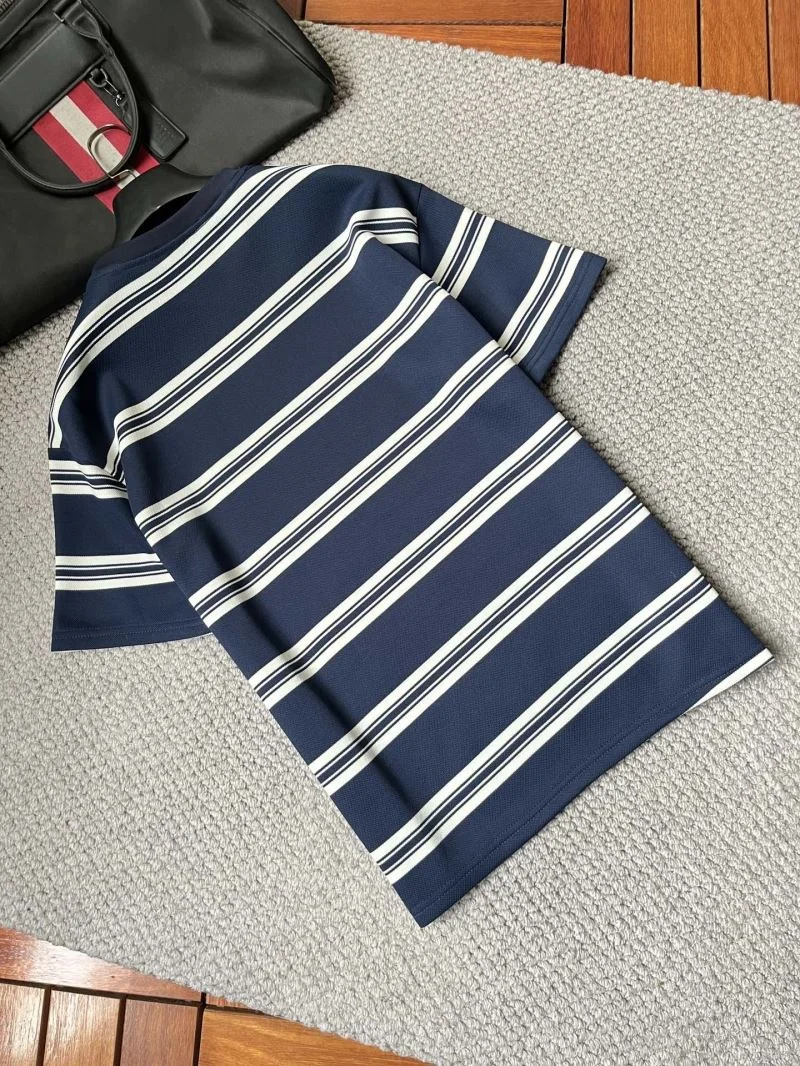 RelaxedFit Prada T-Shirts 168390