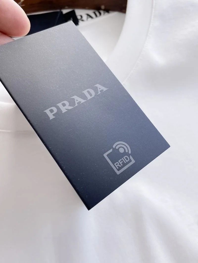 Vibrant Prada T-Shirts 168405