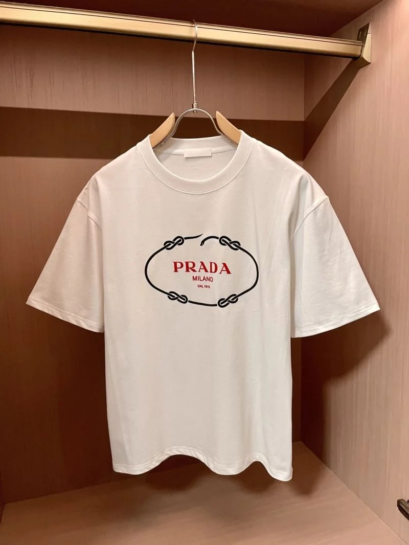 SmoothTexture Prada T-Shirts 168388