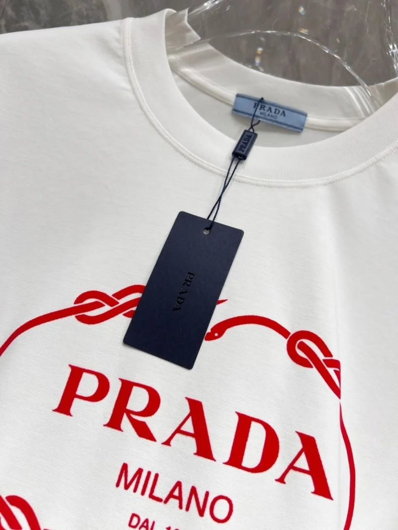 Prada T-Shirts Stylish 168382