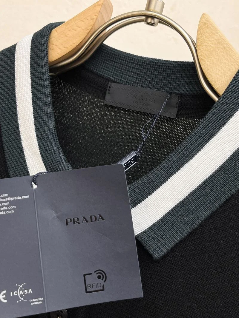 Prada T-Shirts Practical 168377