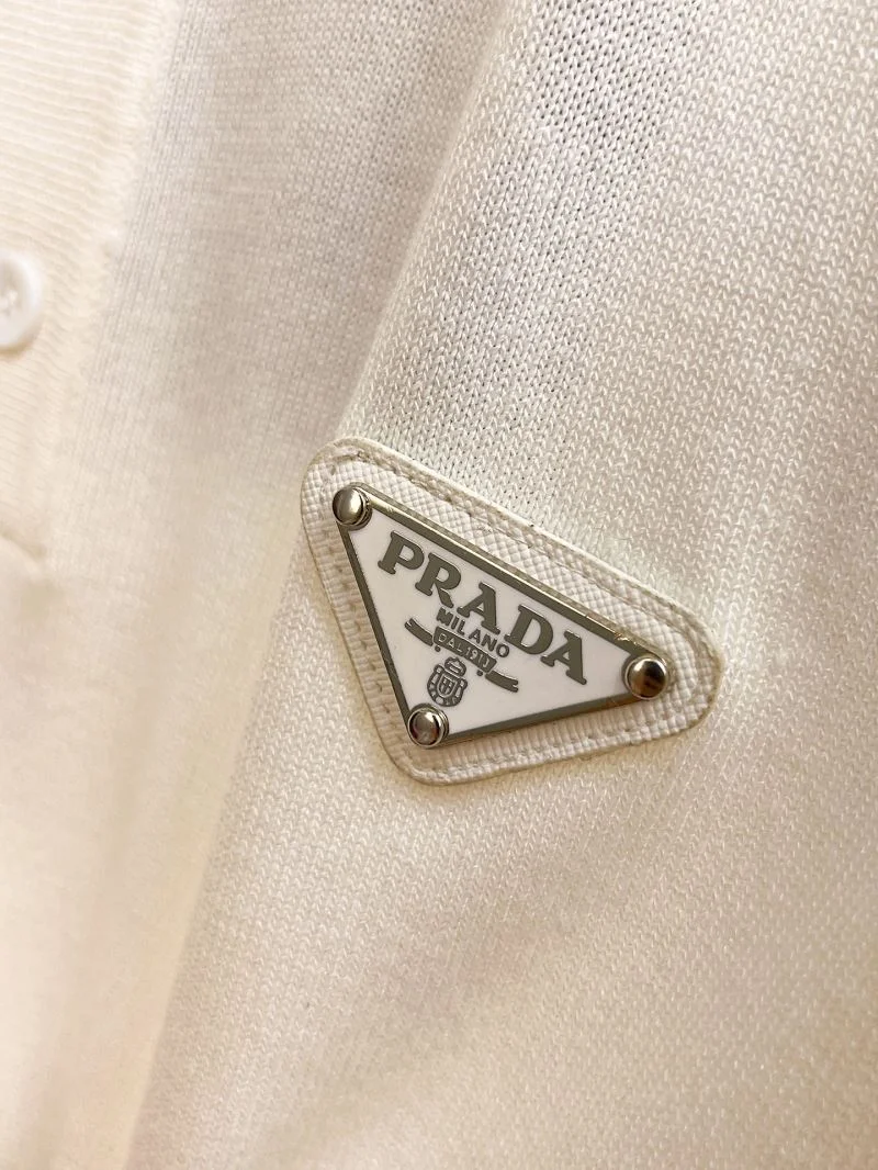 Original Prada T-Shirts 168376
