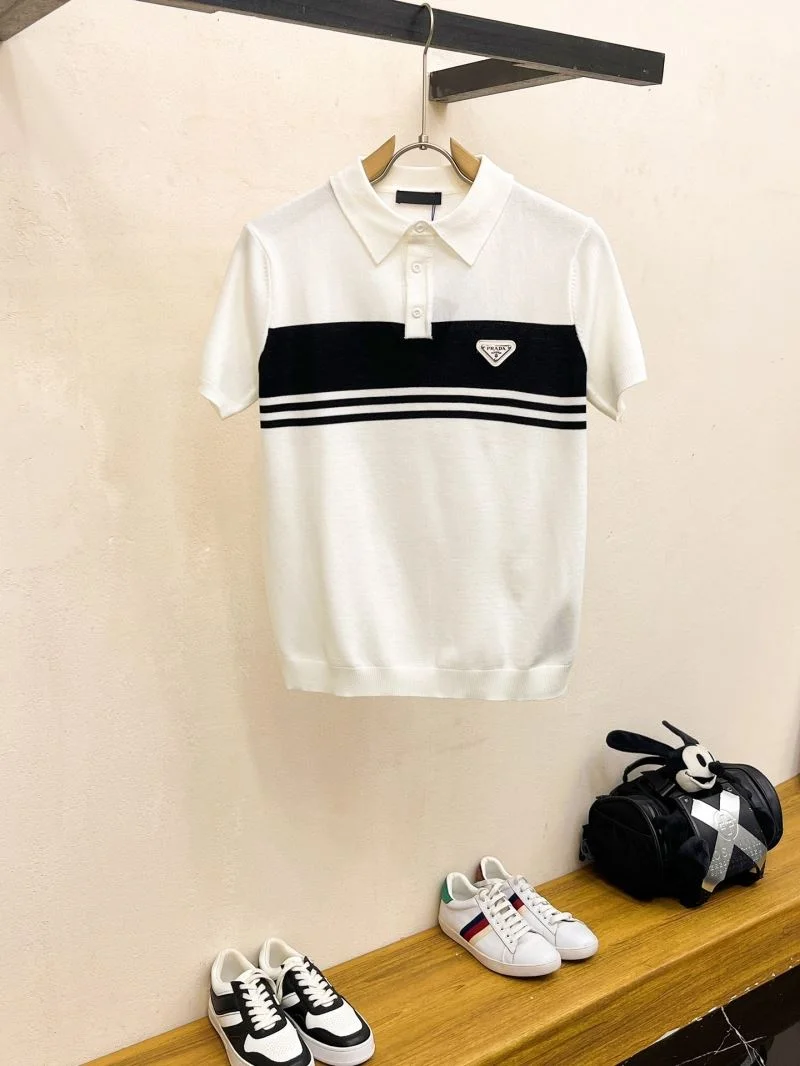 Trendy Prada T-Shirts 168372