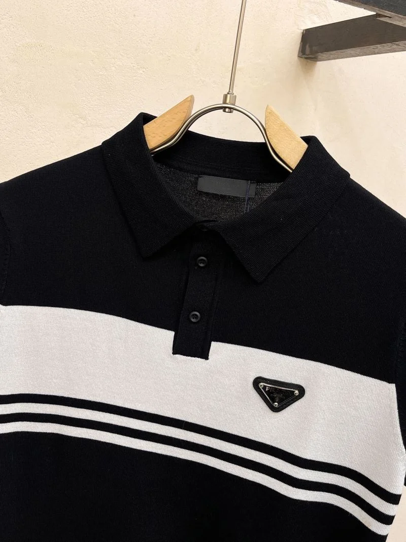 MultiPurpose Prada T-Shirts 168375