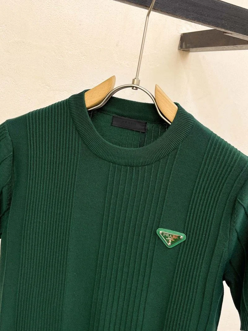 Prada T-Shirts Unique 168367