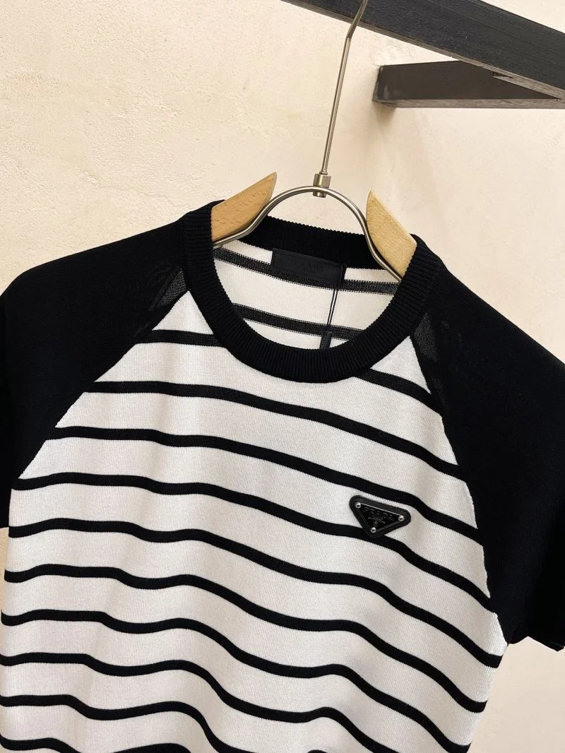 Prada T-Shirts Flexible 168347