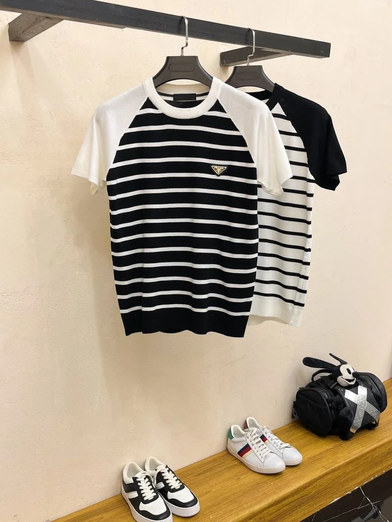 EasyCare Prada T-Shirts 168352