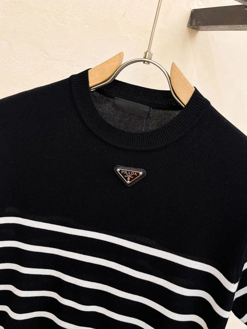 Neat Prada T-Shirts 168348