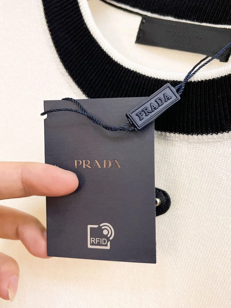 Affordable Prada T-Shirts 168357