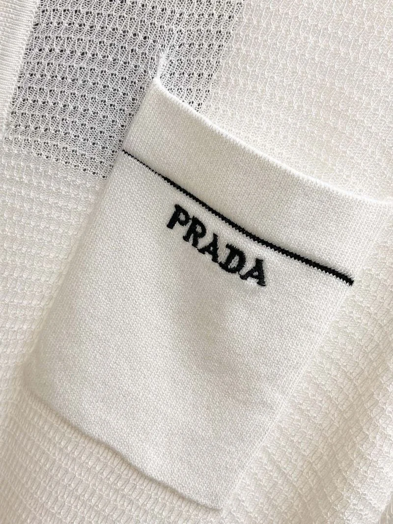 Prada T-Shirts Bright 168361