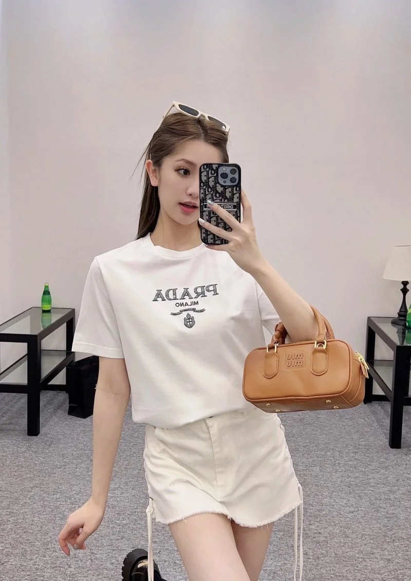 Prada T-Shirts Modern 166292