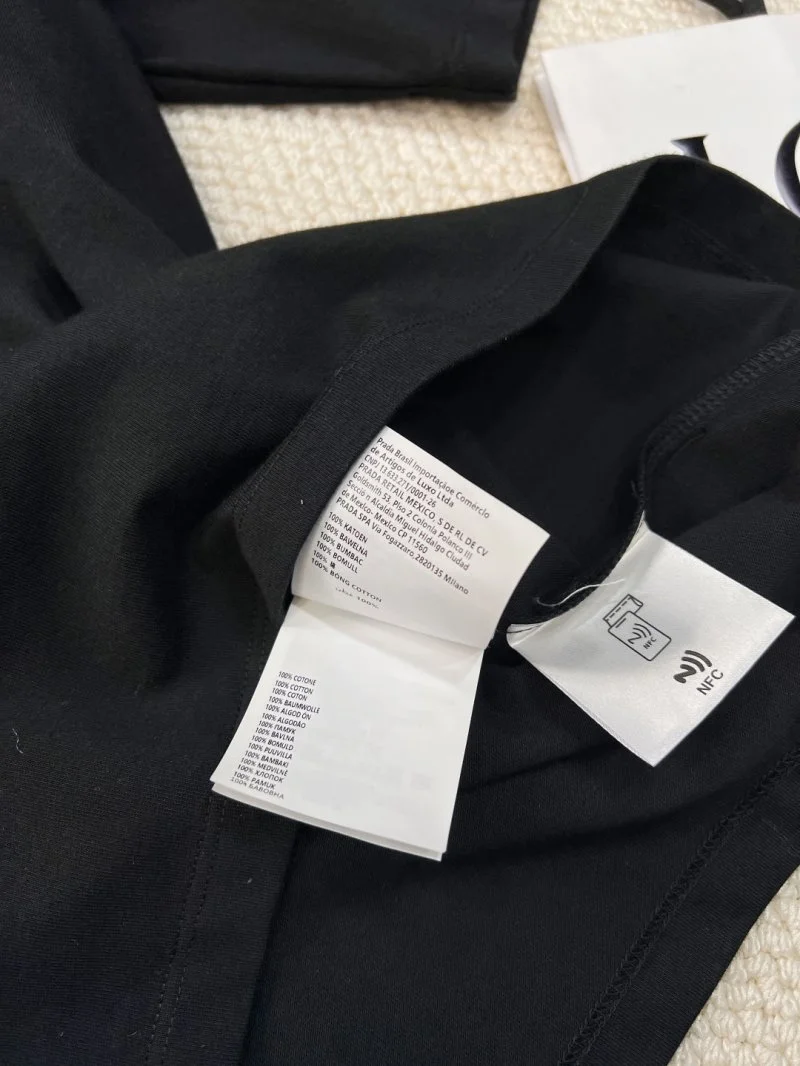 Prada T-Shirts Trendsetting 166276