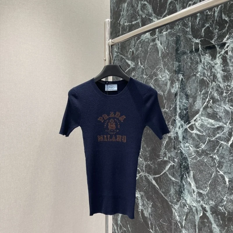 Prada T-Shirts FashionForward 166243
