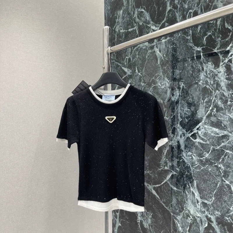 Premium Prada T-Shirts 166280