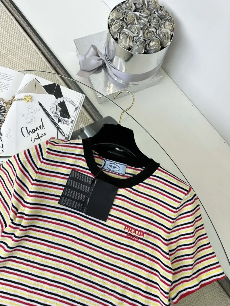 Prada T-Shirts Contemporary 166234