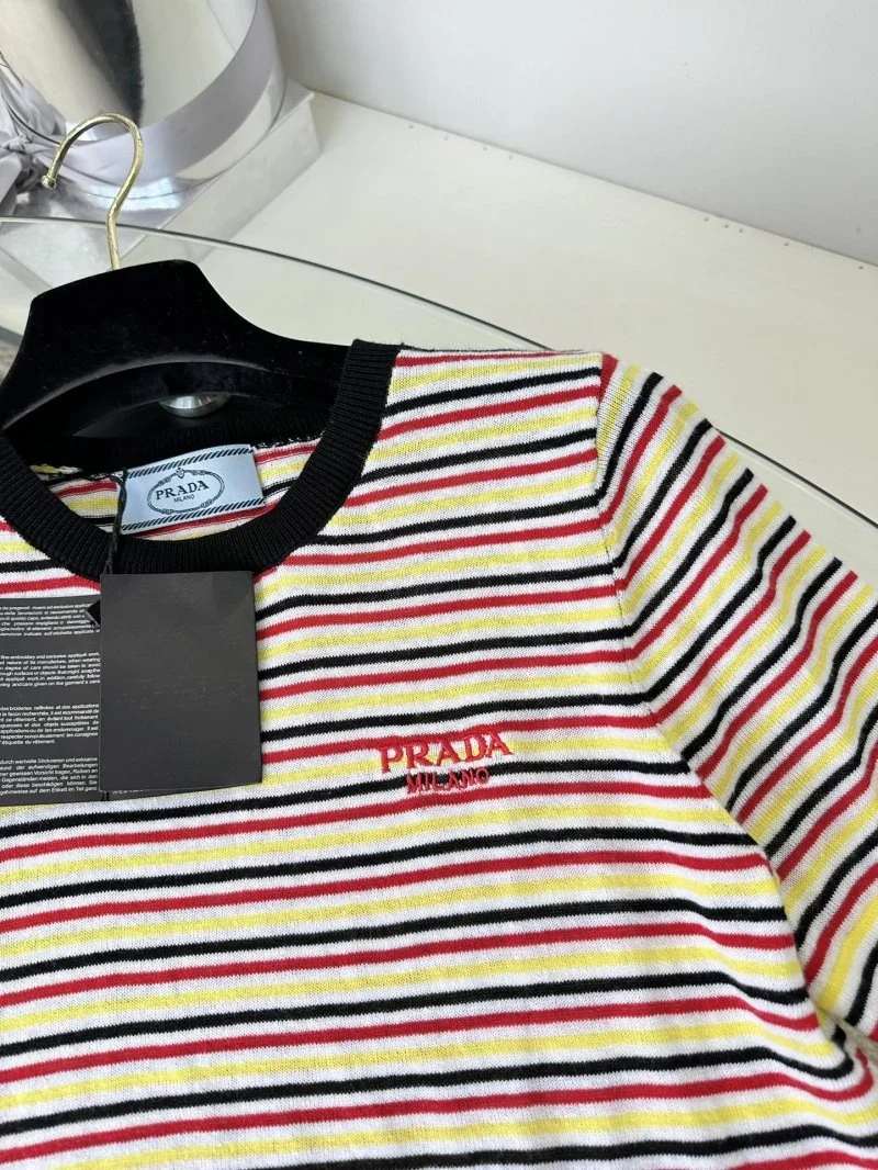 Prada T-Shirts Contemporary 166234