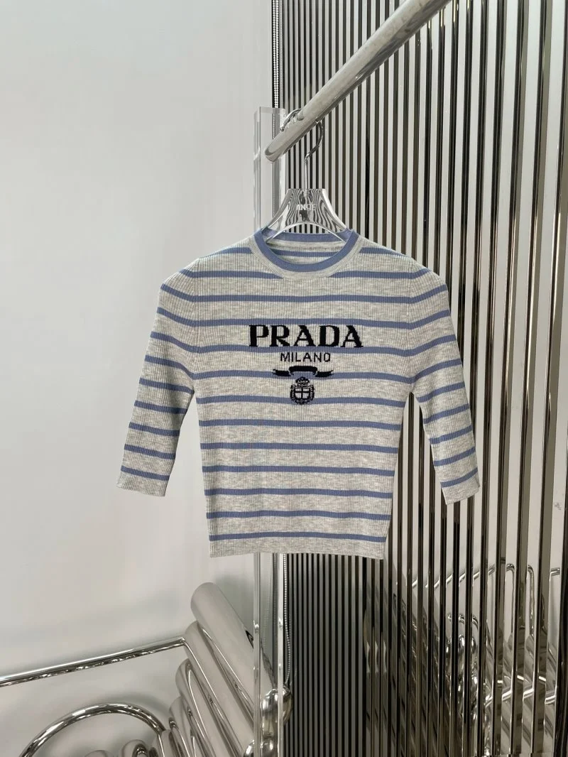 Modern Prada T-Shirts 166233
