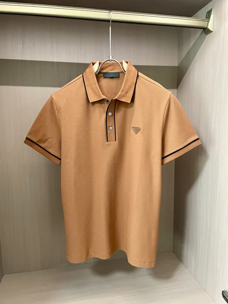 Prada T-Shirts Elegant 167927