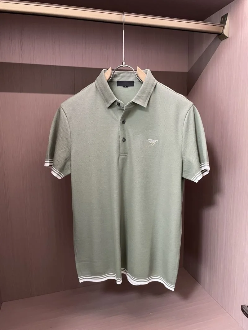 Versatile Prada T-Shirts 167919