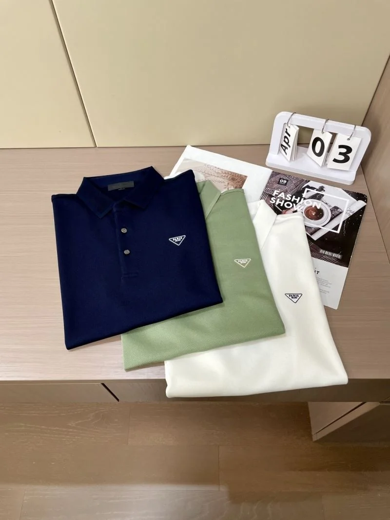Versatile Prada T-Shirts 167919