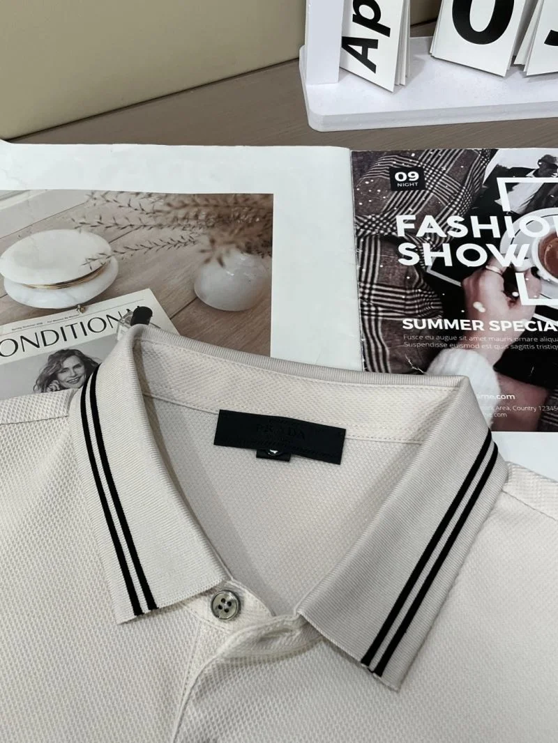 Prada T-Shirts UrbanStyle 167917