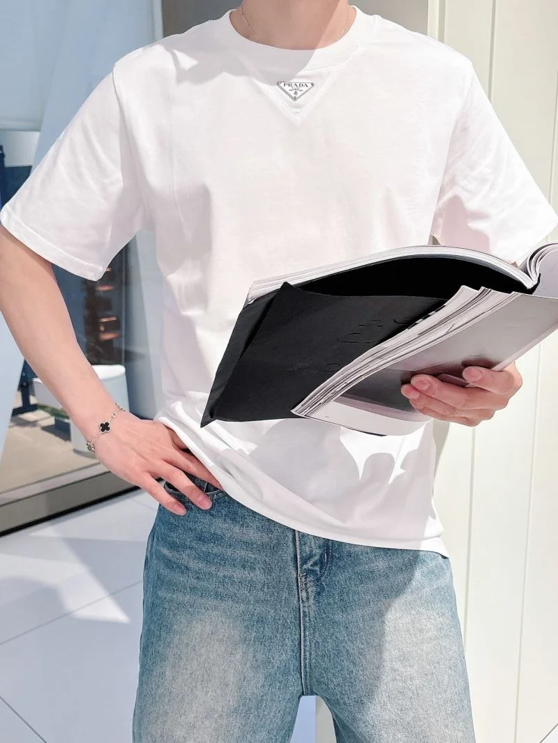 Casual Prada T-Shirts 167902