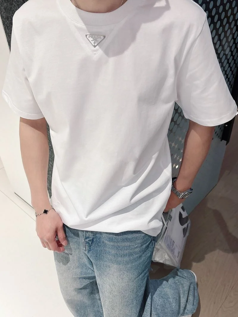 Casual Prada T-Shirts 167902