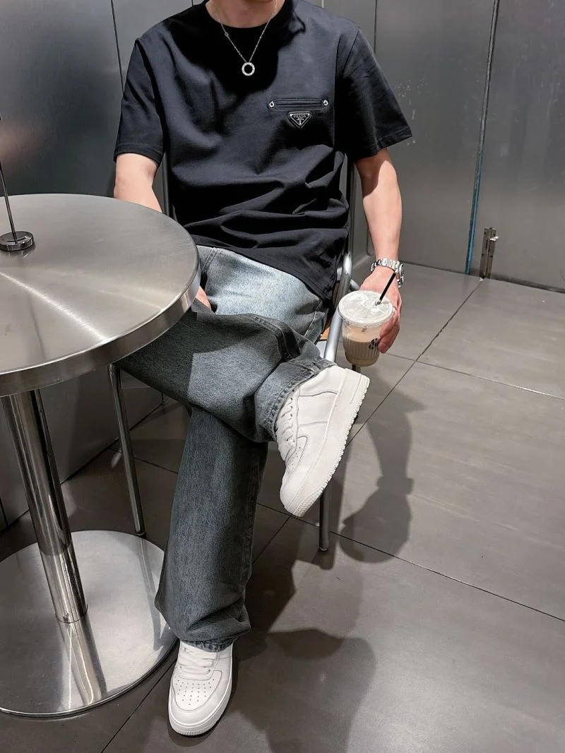 Prada T-Shirts Seasonal 167910