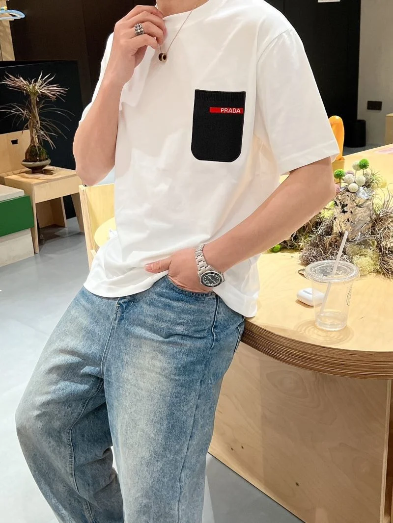 Compact Prada T-Shirts 167887