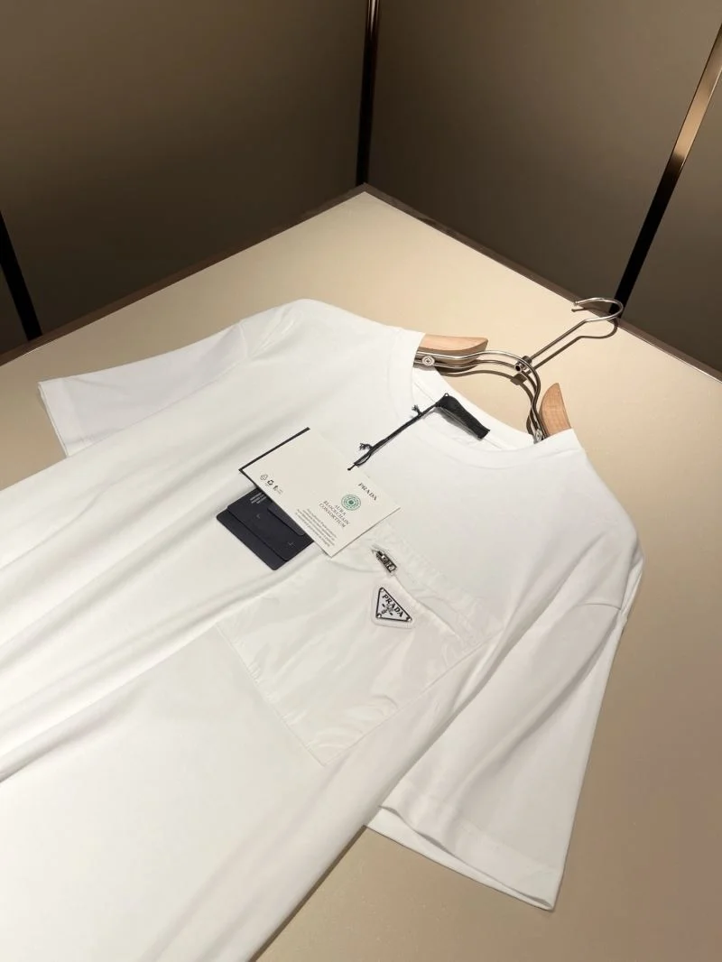 Resilient Prada T-Shirts 167892