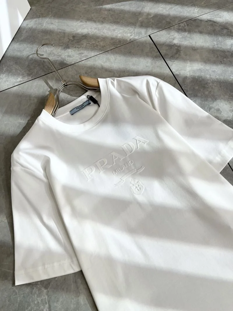 Prada T-Shirts Sophisticated 167900