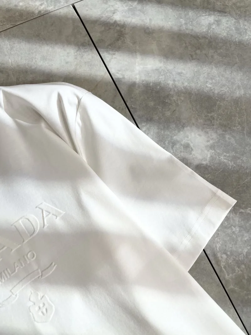 Prada T-Shirts Sophisticated 167900