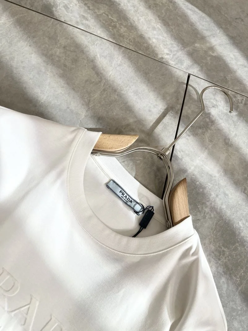 Prada T-Shirts Sophisticated 167900