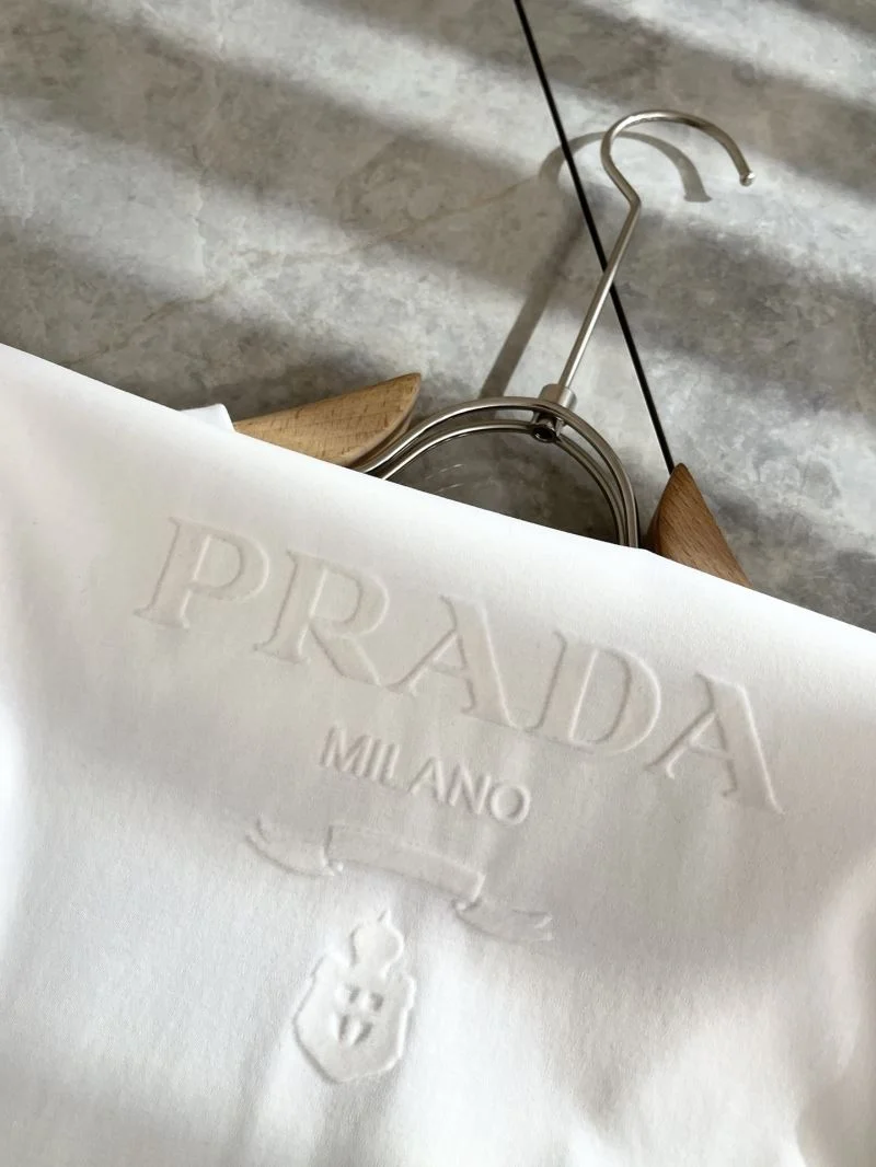 Prada T-Shirts Sophisticated 167900