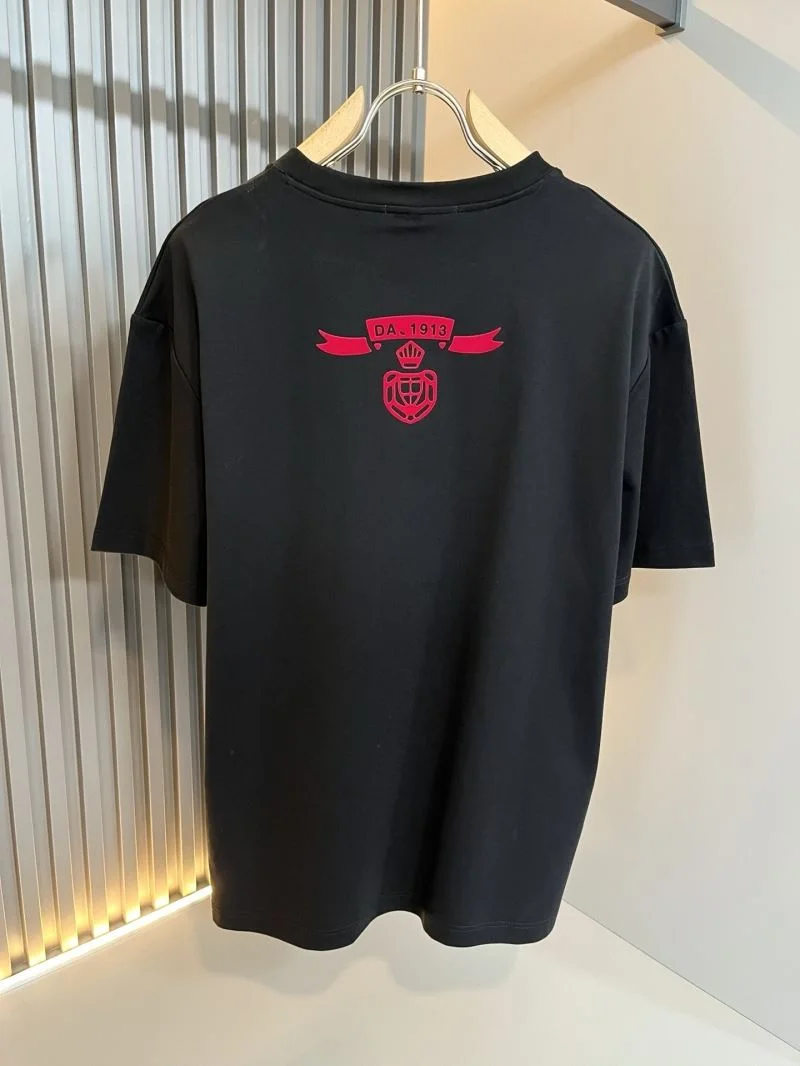 WeatherProof Prada T-Shirts 167878