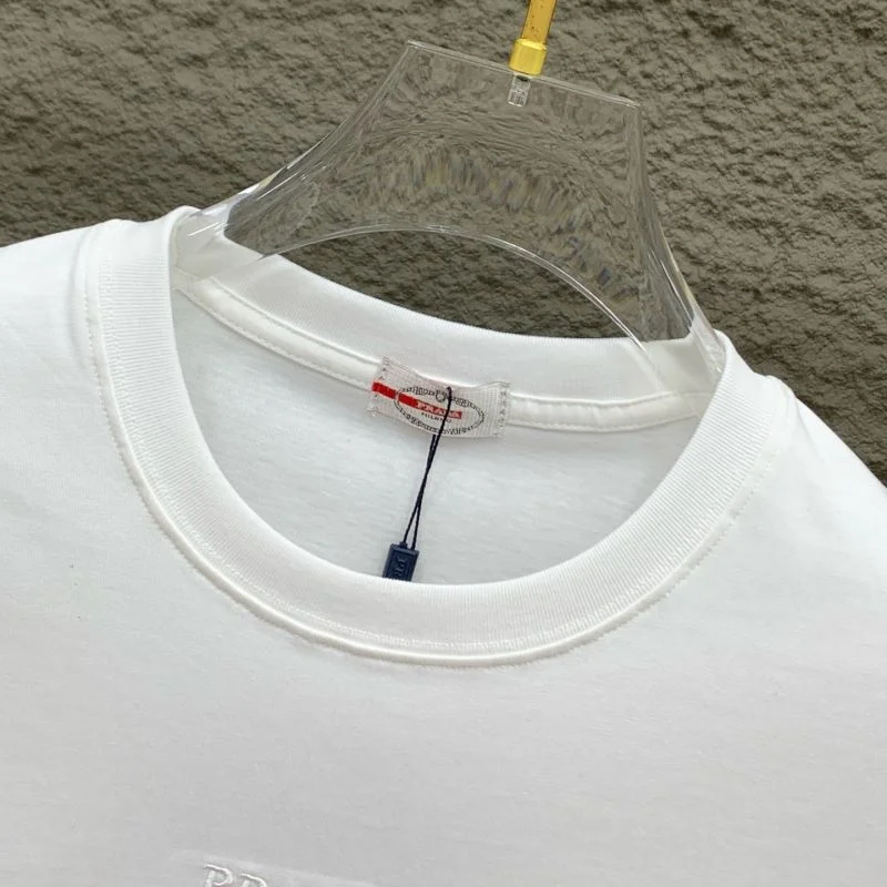 Prada T-Shirts Comfortable 167873
