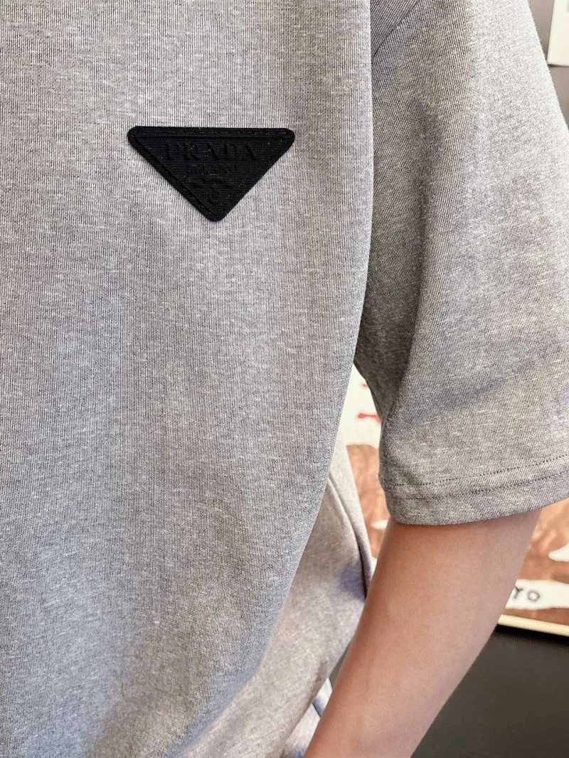 Prada T-Shirts Attractive 167877