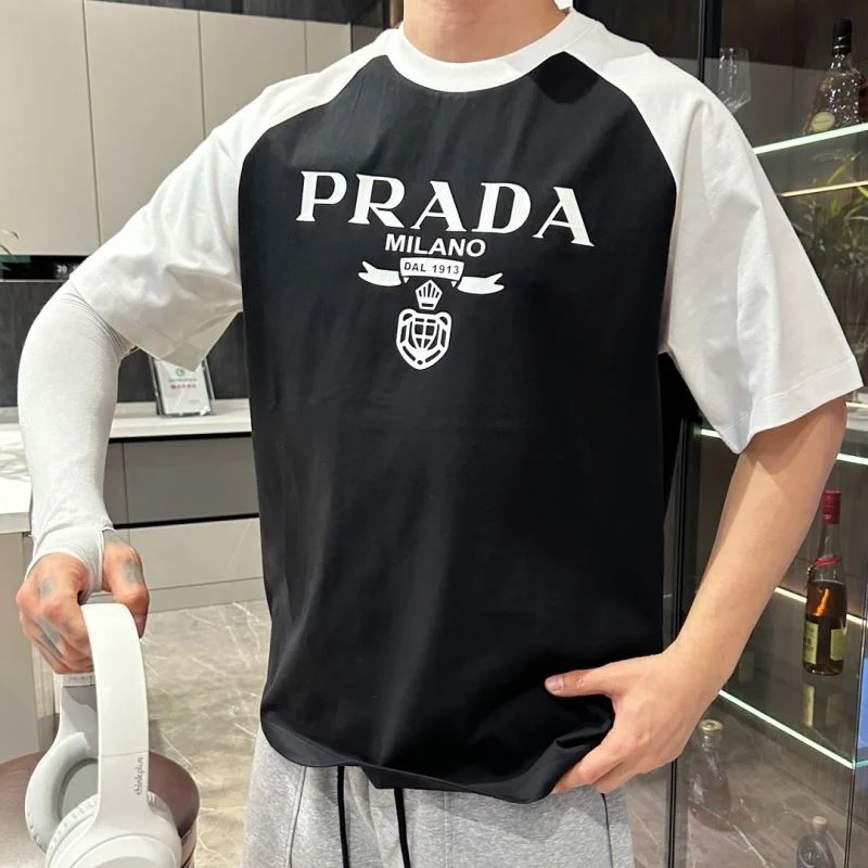 Prada T-Shirts Breathable 167867