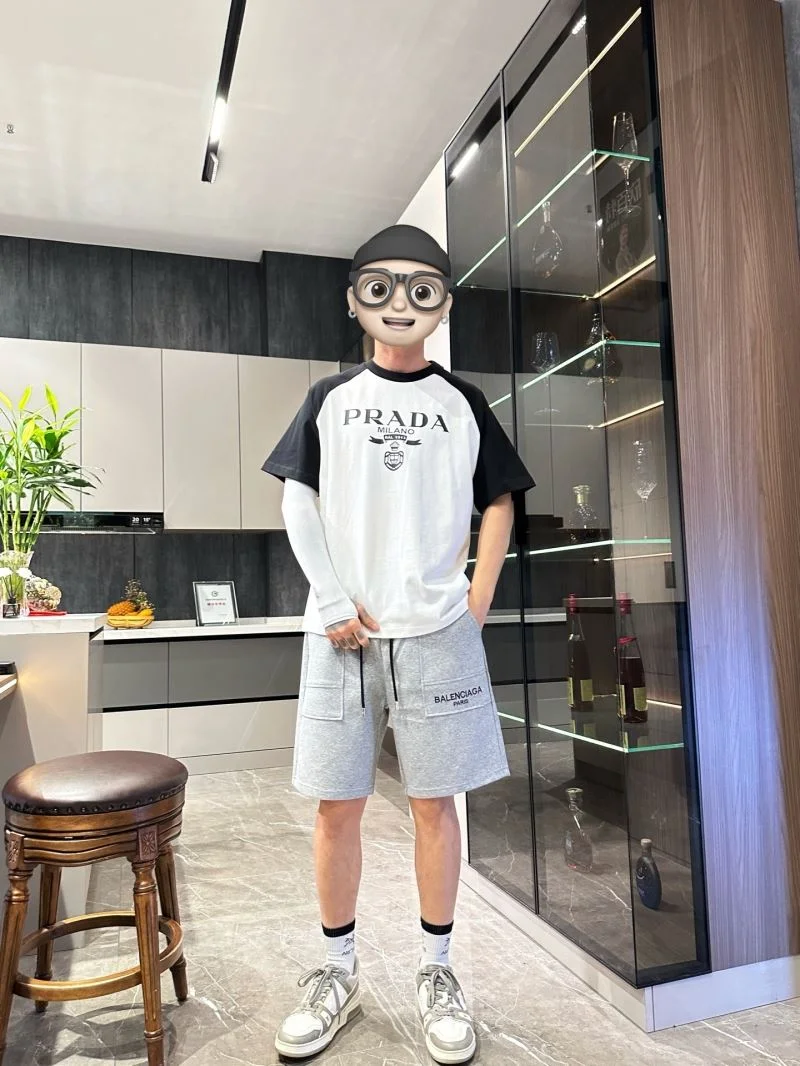 Prada T-Shirts Sustainable 167865