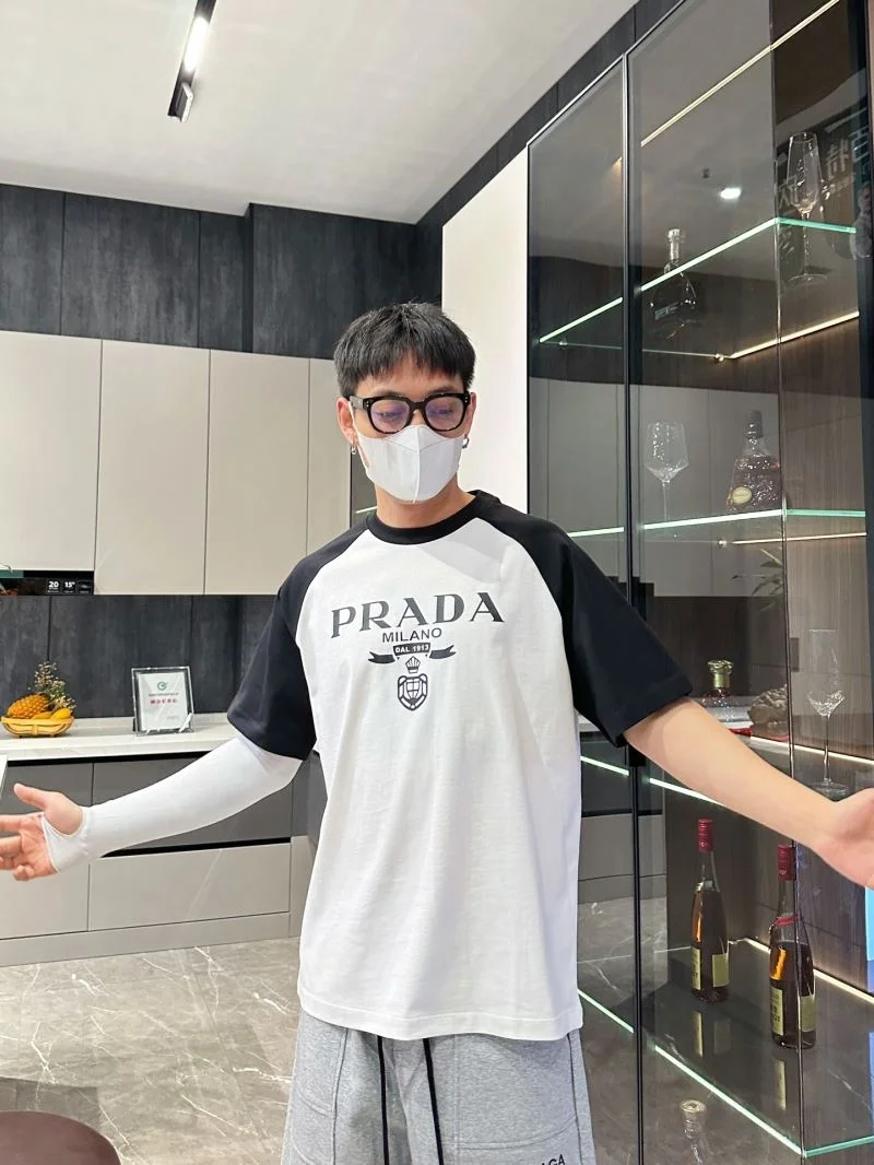 Prada T-Shirts Sustainable 167865